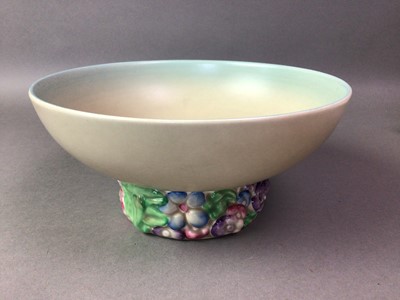 Lot 580 - CLARICE CLIFF BOWL