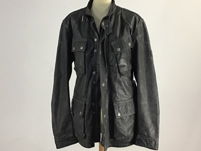 Lot 102 - GENT'S BELSTAFF GREY LEATHER JACKET