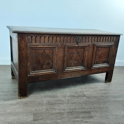 Lot 791 - OAK BLANKET CHEST