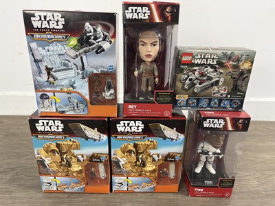 Lot 215 - STAR WARS INTEREST