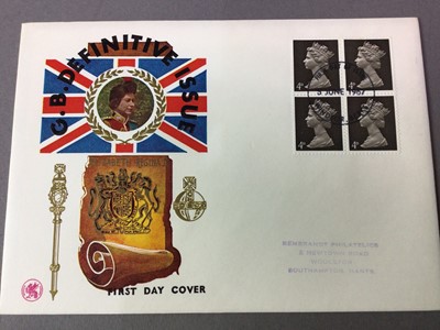 Lot 281 - GROUP OF FIRST DAY COVERS