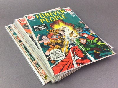Lot 187 - DC COMICS, THE FOREVER PEOPLE (1971)