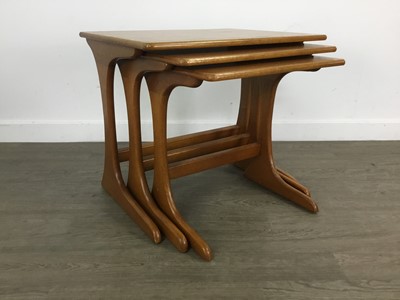 Lot 376 - MODERN TEAK NEST OF THREE TABLES