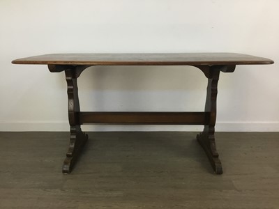 Lot 413 - ERCOL DINING SUITE