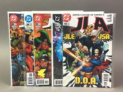 Lot 216 - DC COMICS, JUSTICE LEAGUE (1987)