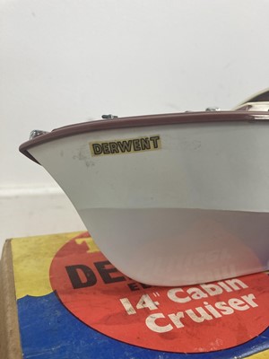 Lot 457 - TRIANG DERWENT ELECTRIC 14" CABIN CRUISER