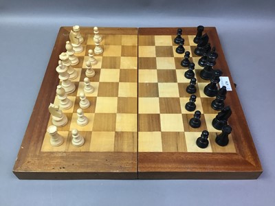 Lot 478 - 20TH CENTURY CHESS SET