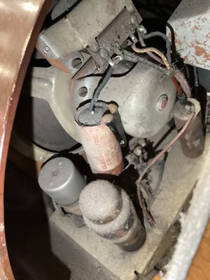 Lot 277 - EKCO (E. K. COLE LTD.), ART DECO RADIO