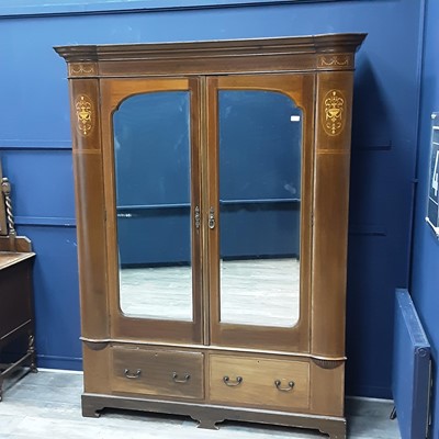 Lot 598 - EDWARDIAN MAHOGANY WARDROBE