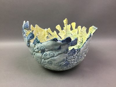 Lot 657 - STUDIO POTTERY BOWL