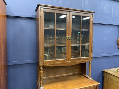 Lot 612 - VICTORIAN MAHOGANY BOOKCASE