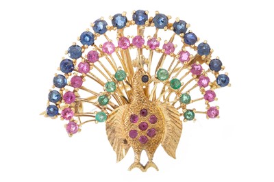 Lot 1154 - GEM SET PEACOCK BROOCH