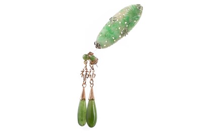 Lot 1169 - JADE BROOCH AND EARRINGS