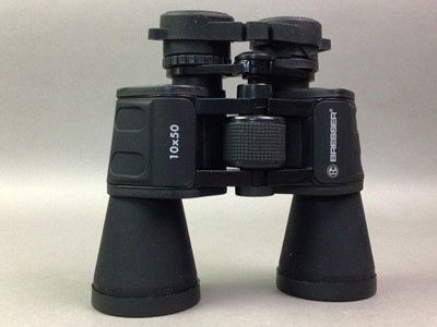 Lot 304 - PAIR OF 'AINTREE' BINOCULARS BY J. LIZARS LTD