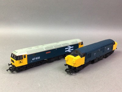 Lot 1040 - MODEL RAILWAY, EIGHT LOCOMOTIVES
