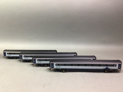 Lot 1055 - MODEL RAILWAY, HORNBY SCOTRAIL INTER7CITY SET