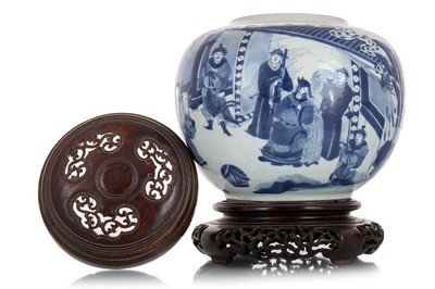Lot 1055 - CHINESE BLUE AND WHITE JAR