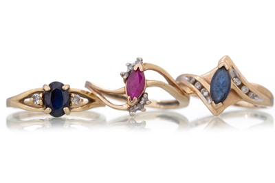 Lot 1221 - THREE GEM SET RINGS