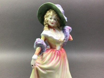 Lot 400 - GROUP OF ROYAL DOULTON FIGURES