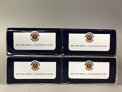 Lot 1070 - MODEL RAILWAY, BACHMANN 158-TWO CAR SET