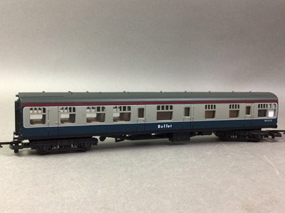 Lot 329 - MODEL RAILWAY, COLLECTION OF COACHES