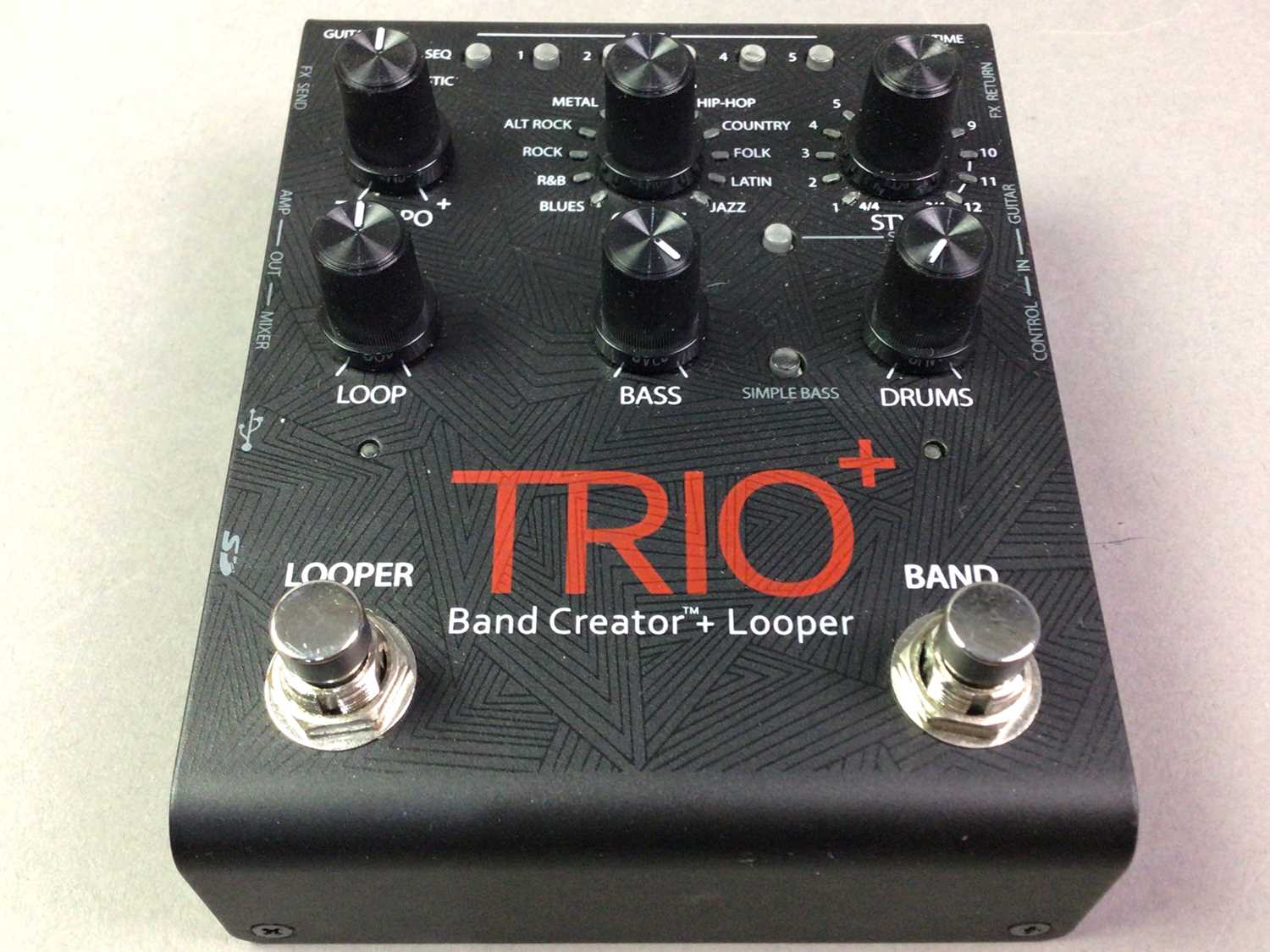 Lot 640 - DIGITECH TRIO BAND CREATOR + LOOPER