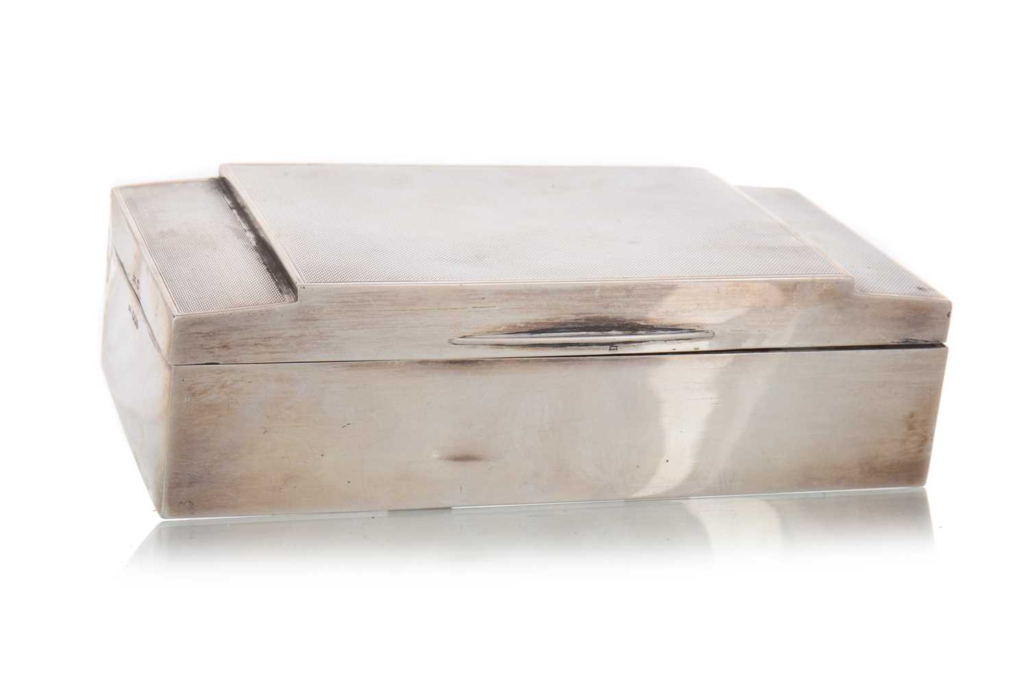 Lot 108 - ART DECO SILVER CIGARETTE CASKET
