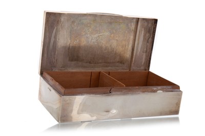 Lot 108 - ART DECO SILVER CIGARETTE CASKET