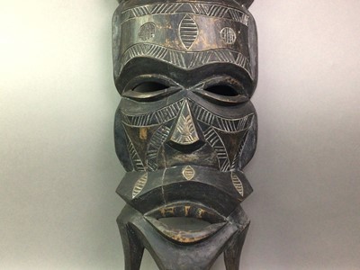 Lot 483 - CARVED WOOD AFRICAN MASK