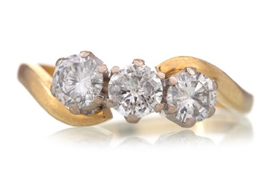 Lot 1223 - DIAMOND THREE STONE RING