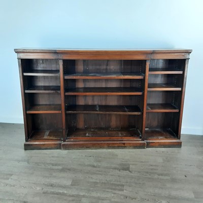 Lot 363 - LATE VICTORIAN MAHOGANY BREAKFRONT OPEN BOOKCASE