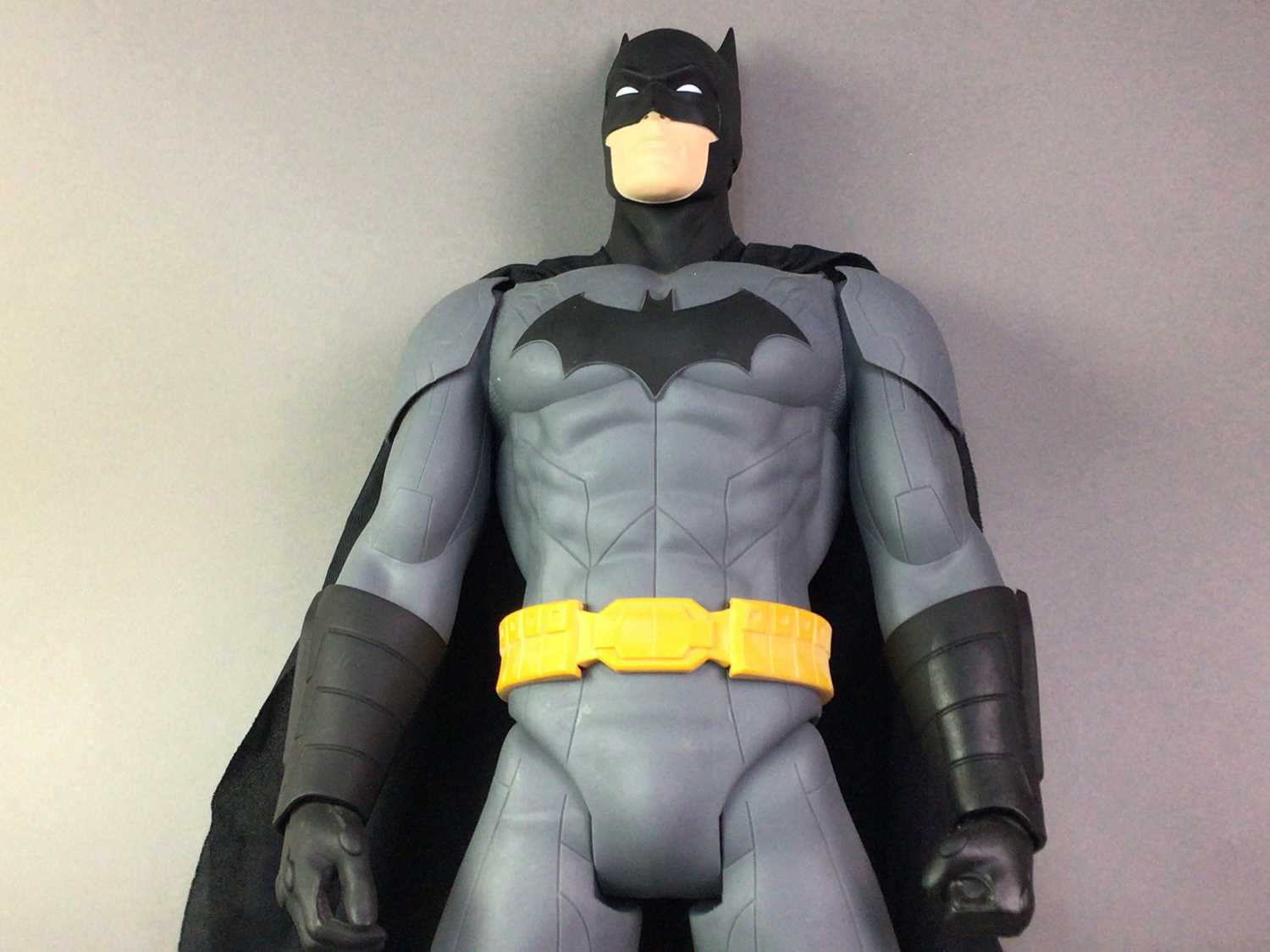 Lot 532 COLLECTION OF BATMAN MEMORABILIA