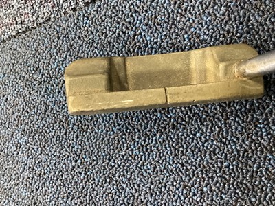 Lot 1592 - SLAZENGER JACK NICKLAUS PING KUSHIN BRONZE PUTTER