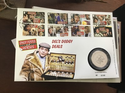 Lot 29 - COLLECTION OF SILVER AND OTHER COMMEMORATIVE COINS