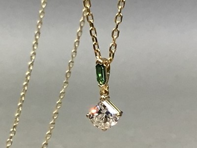 Lot 611 - GROUP OF SWAROVSKI JEWELLERY