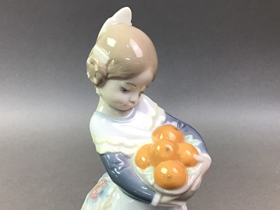 Lot 492 - COLLECTION OF LLADRO FIGURES