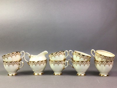 Lot 134 - SUSIE COOPER PART TEA SERVICE