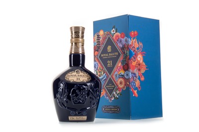 Lot 15 - CHIVAS ROYAL SALUTE 21 YEAR OLD MARTIN O'NEILL SPECIAL EDITION