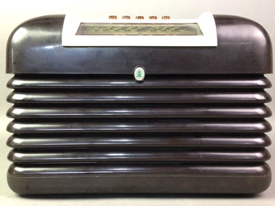 Lot 178 - THREE ART DECO BUSH BAKELITE RADIOS