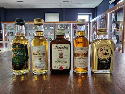 Lot 108 - ALLIED DISTILLERS MINIATURE COLLECTION (10 X 5CL)