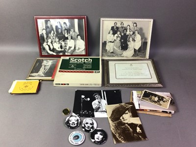 Lot 281 - MARLENE DIETRICH SIGNED PICTURE