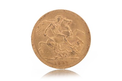 Lot 40 - EDWARD VII SOVEREIGN