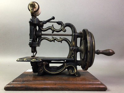 Lot 405 - VICTORIAN CHILD'S TABLE TOP SEWING MACHINE