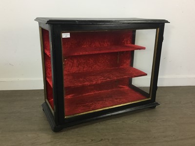 Lot 107 - EBONISED TABLETOP DISPLAY CASE