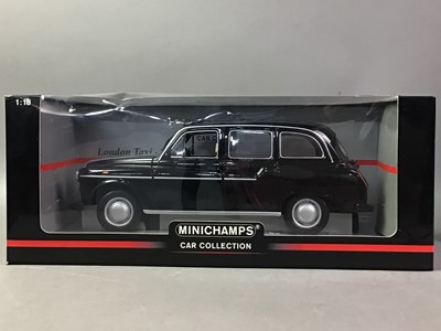 Lot 311 - MINICHAMPS MODEL OF A LONDON TAXI