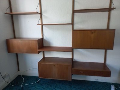 Lot 300 - SET OF LADDERAX STYLE SHELVING