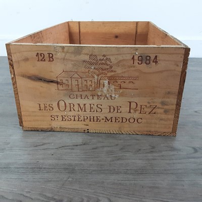 Lot 486 - WOODEN WINE CRATE