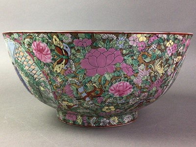 Lot 496 - CHINESE FAMILLE ROSE CIRCULAR BOWL