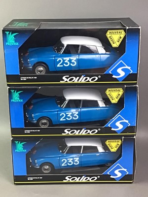 Lot 39 - COLLECTION OF MODEL CARS