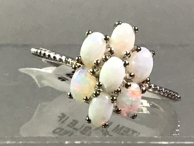 Lot 285 - COLLECTION OF SILVER RINGS